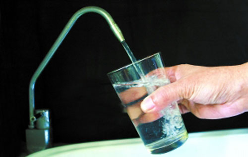 直飲水設(shè)備